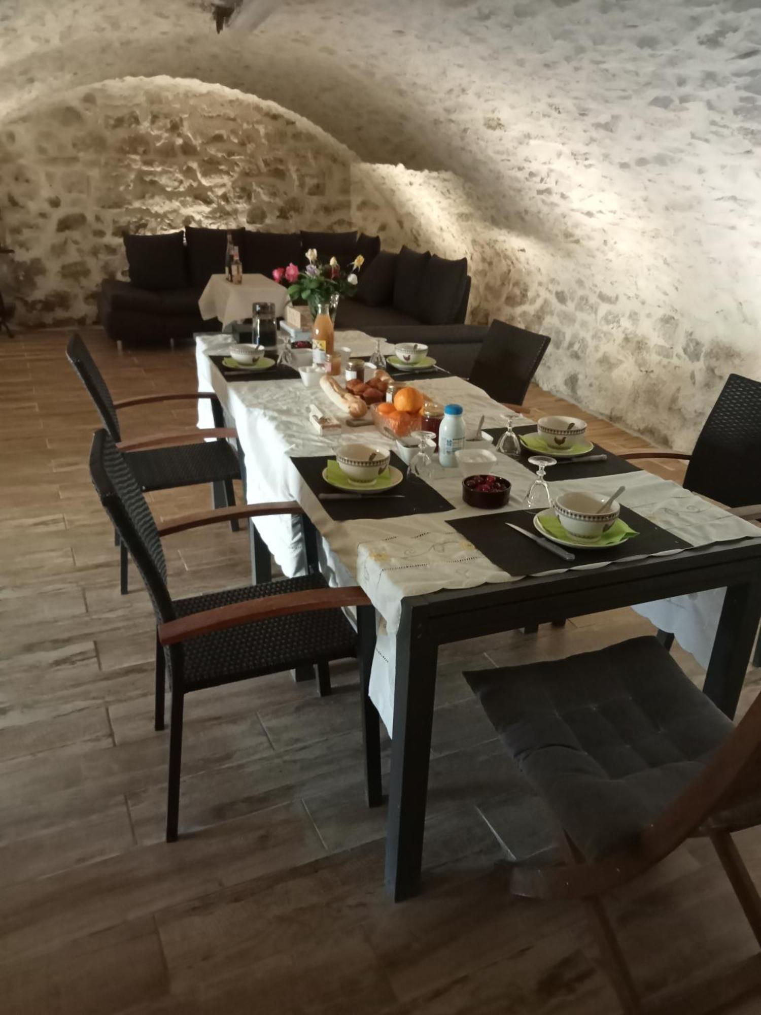 Bed and Breakfast La Dame Blanche Saint-Maurice-dʼIbie Zewnętrze zdjęcie
