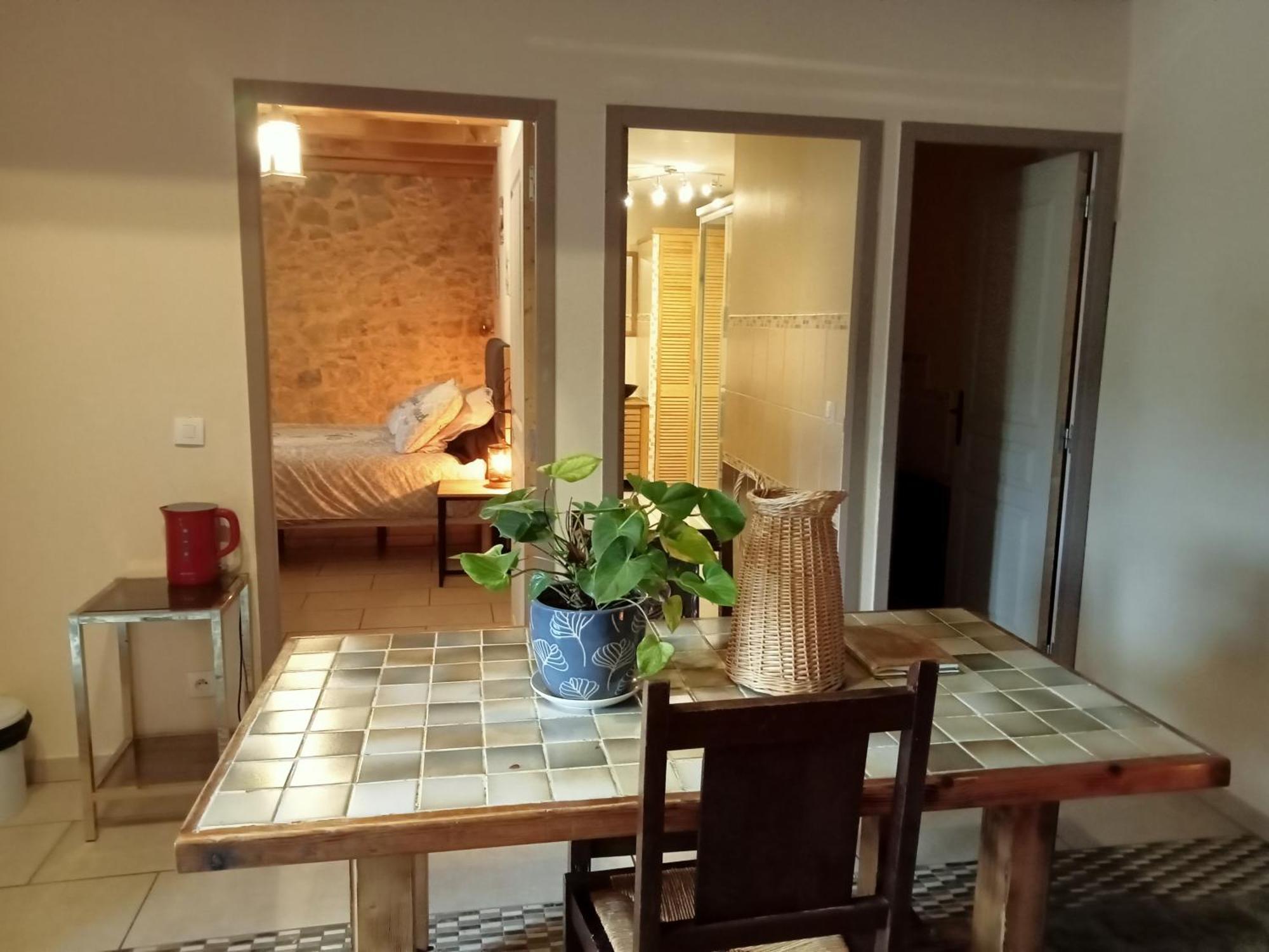 Bed and Breakfast La Dame Blanche Saint-Maurice-dʼIbie Zewnętrze zdjęcie