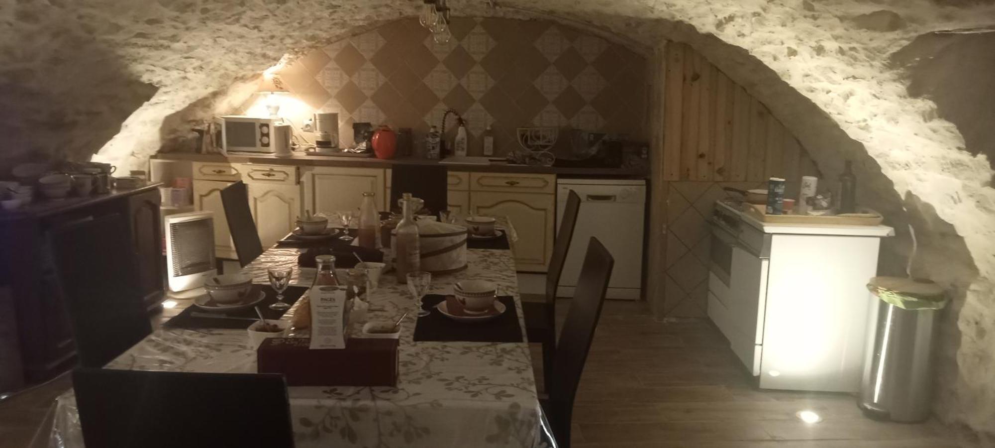 Bed and Breakfast La Dame Blanche Saint-Maurice-dʼIbie Zewnętrze zdjęcie